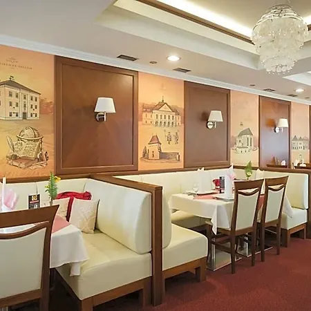 Boutique Hviezdoslav Hotel Vrbov
