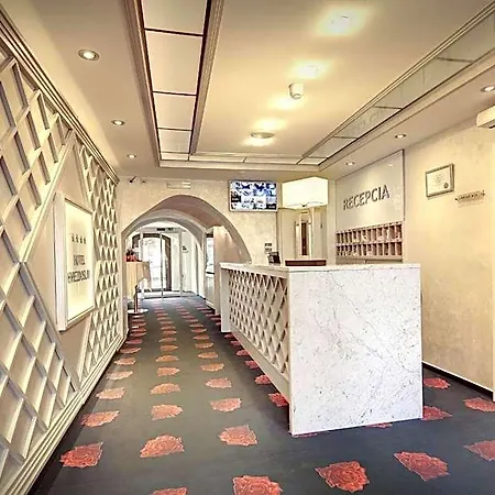 Boutique Hviezdoslav Hotel Vrbov
